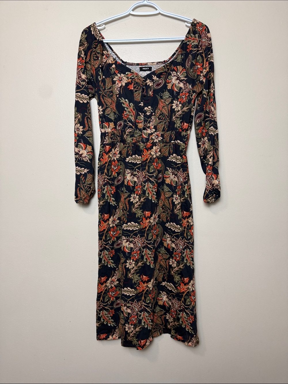 Mexx Black Floral Long-Sleeve Midi Dress with Rust & Olive Accents size XS